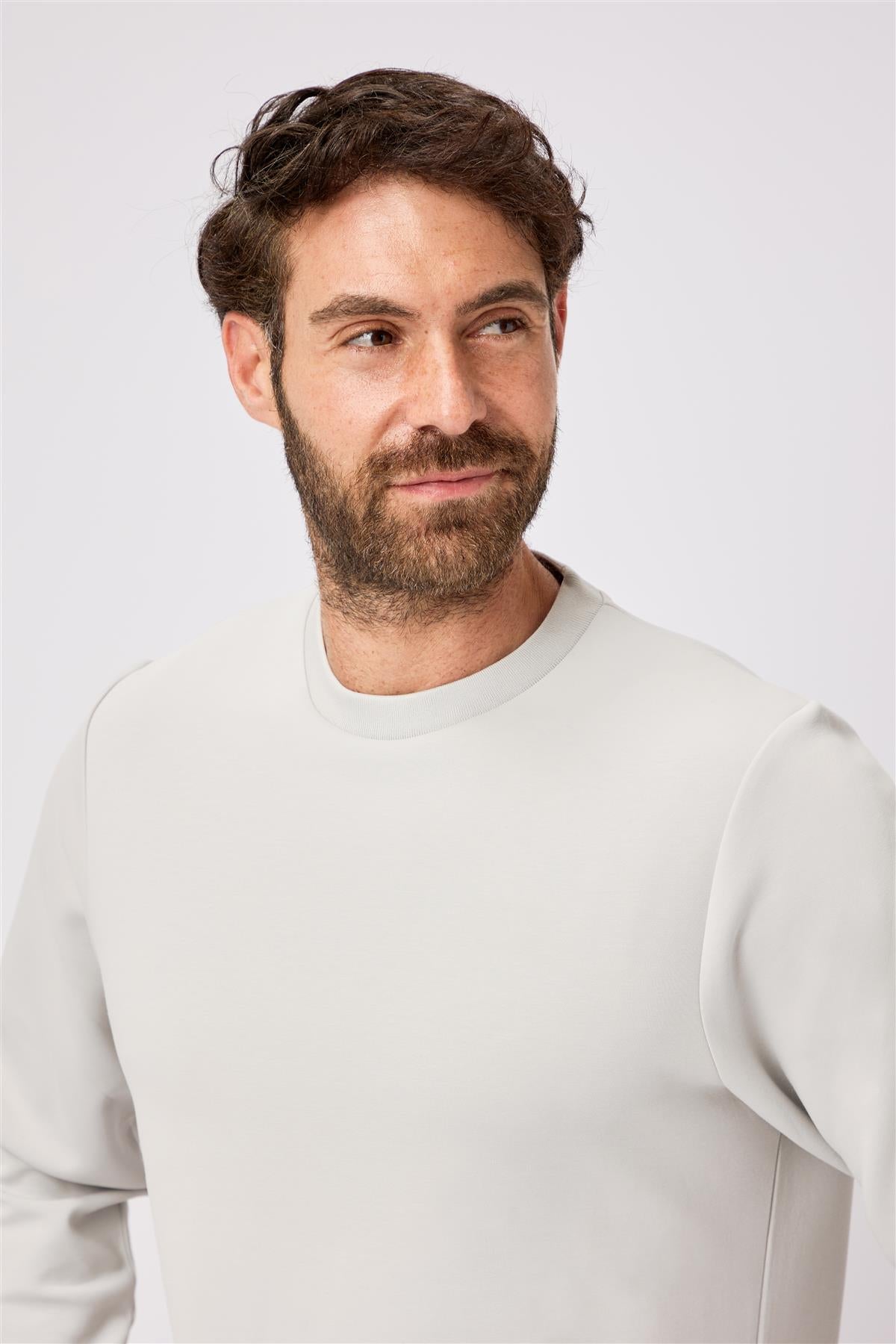 Johnstone Crew Neck Pullover  - Aluminium / Medium  - Oscar Jacobson Golf