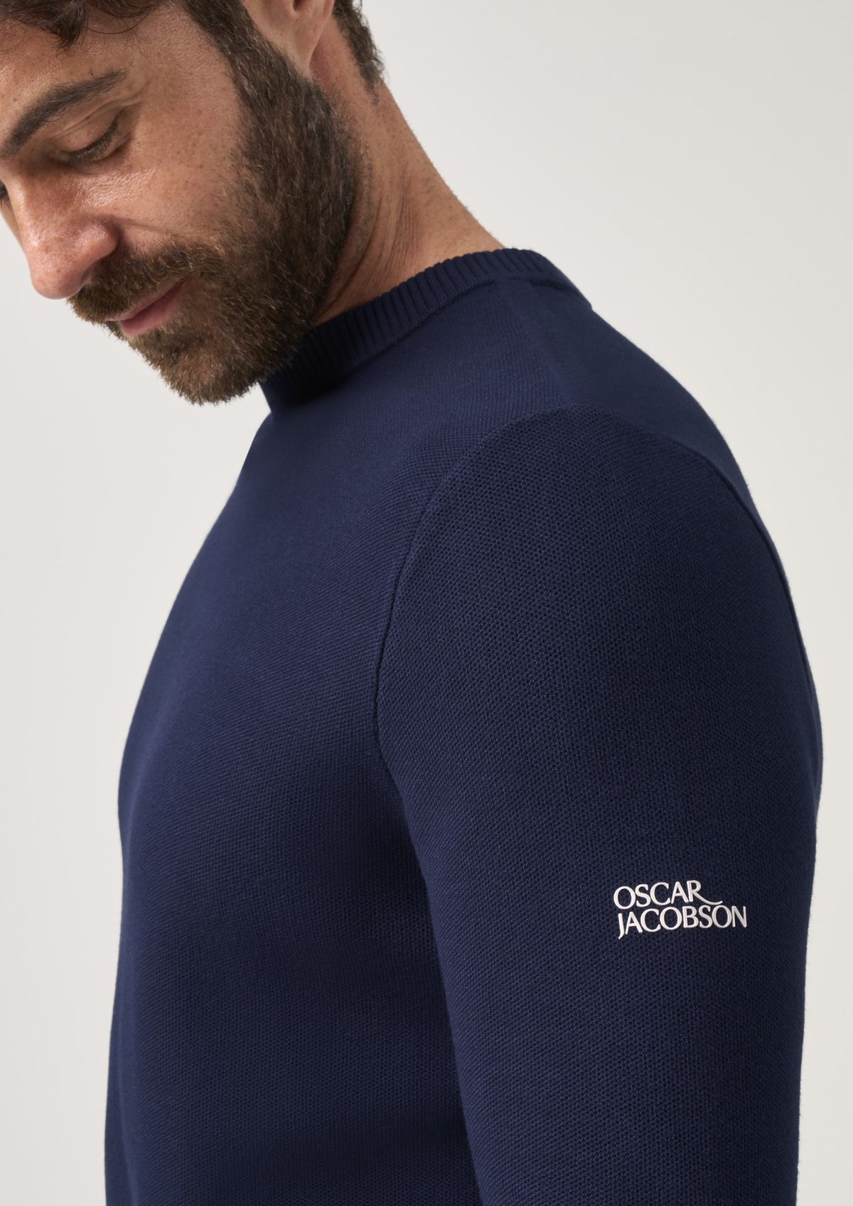 OJKNT0319_BLACKWELL_NAVY_MODEL_04