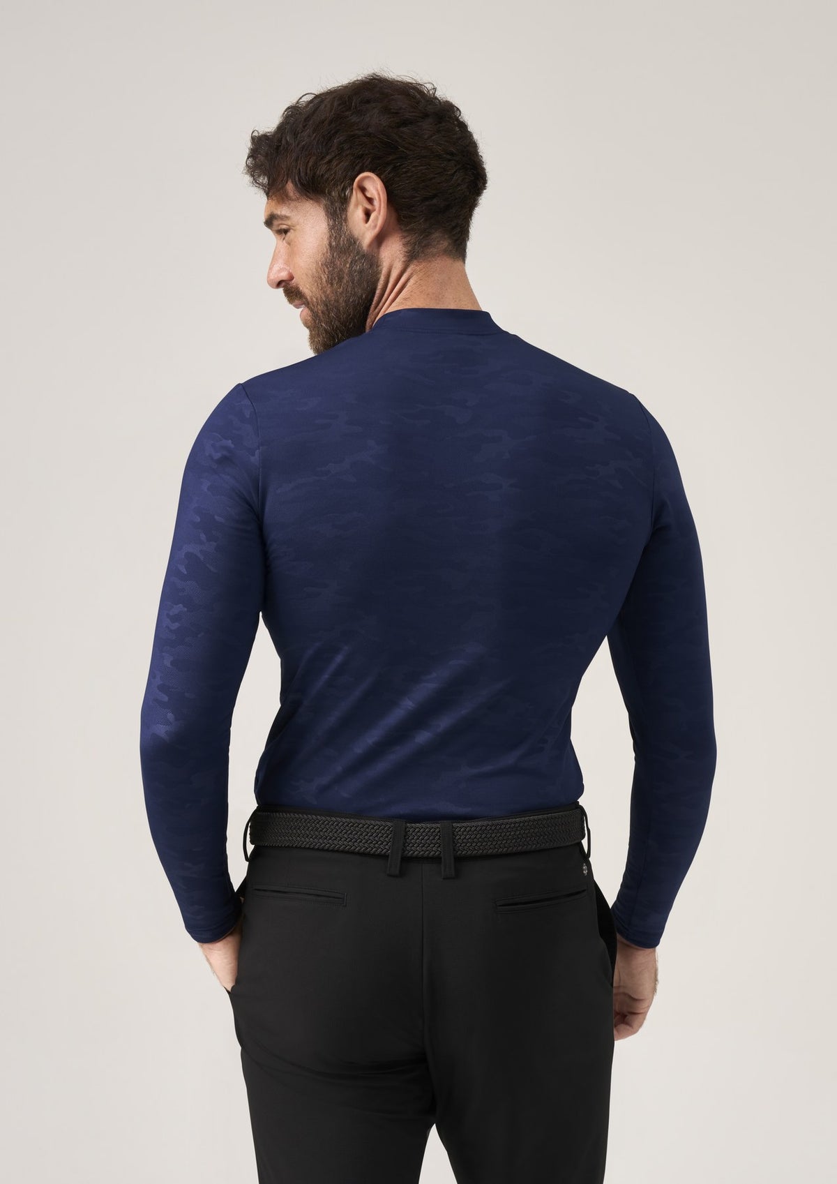OJTOP0159_HAMPTON_NAVY_MODEL_02