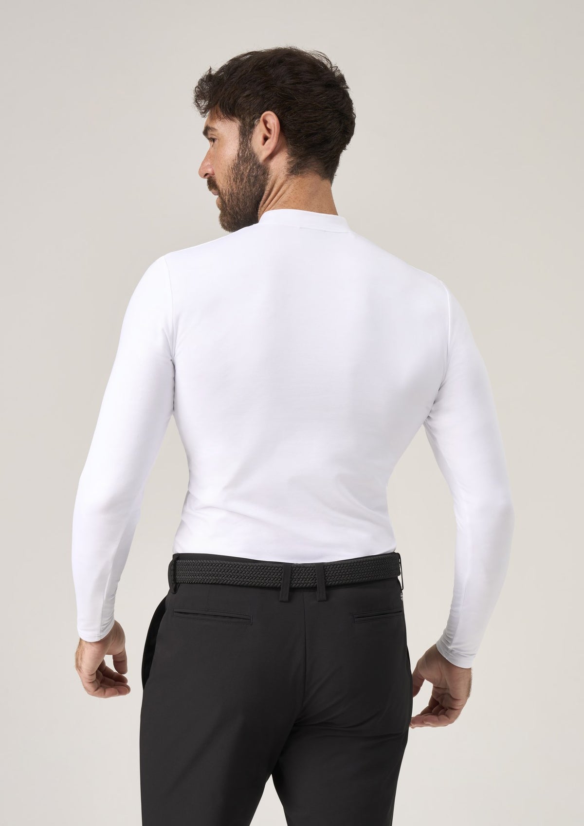 OJTOP0159_HAMPTON_WHITE_MODEL_02