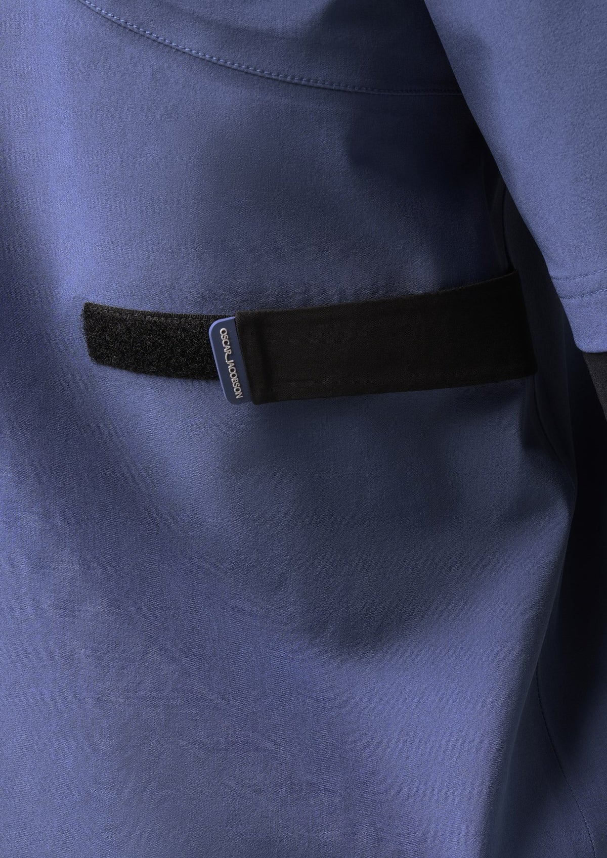 OJTOP0309_ARLINGTON_SAVOY_BLUE_MODEL_03