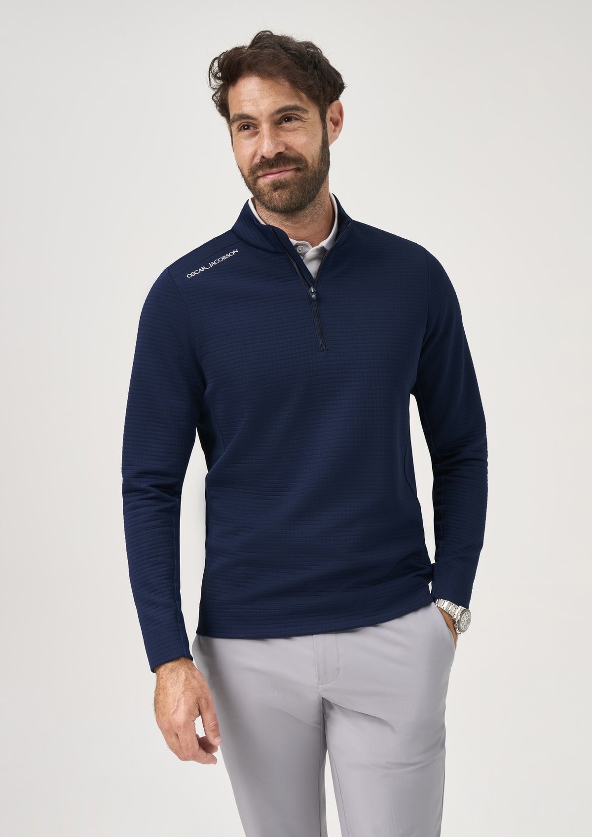 OJTOP0359_WAITE_NAVY_MODEL_01